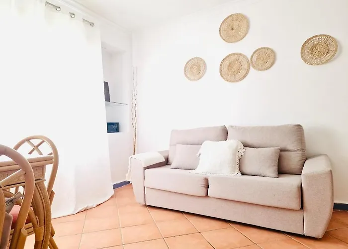 Appartement Cozy Loft In La Carihuela 10 Min Walk To Beach Torremolinos